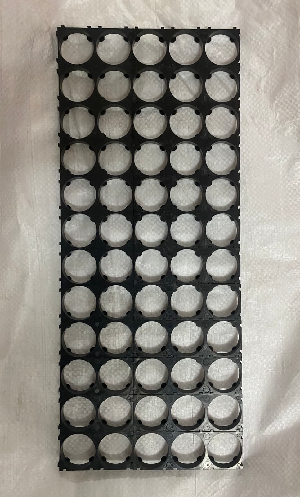 Aasic Plastic - Leading Manufacturer of Custom Lithium Cell Holders in India ππ